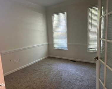 1005 Pearson Farms Road - Photo Thumbnail 4