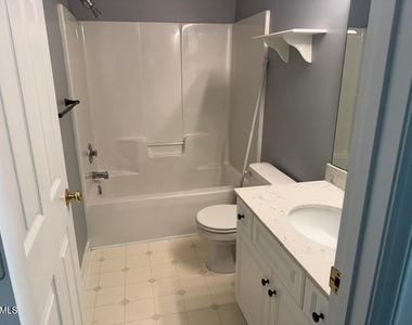 1005 Pearson Farms Road - Photo Thumbnail 10