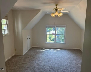 1005 Pearson Farms Road - Photo Thumbnail 13