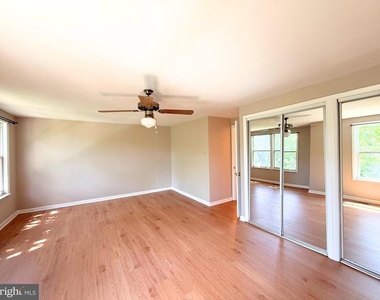 13331 Demetrias Way - Photo Thumbnail 11