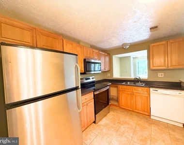 13331 Demetrias Way - Photo Thumbnail 7