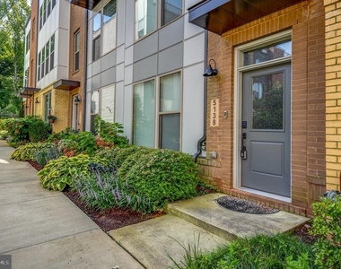 5138 Longstone Way - Photo Thumbnail 2