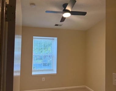 18 Hunters Gate Court - Photo Thumbnail 40