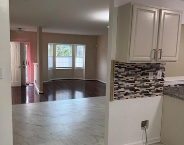 18 Hunters Gate Court - Photo Thumbnail 7