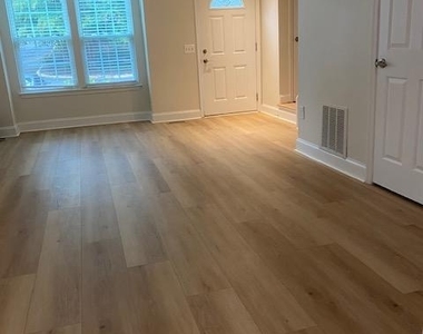 14321 Long Green Drive - Photo Thumbnail 2