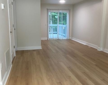 14321 Long Green Drive - Photo Thumbnail 3