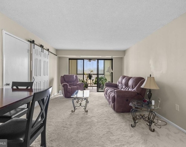 15101 Interlachen Drive - Photo Thumbnail 6