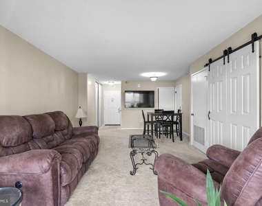 15101 Interlachen Drive - Photo Thumbnail 3