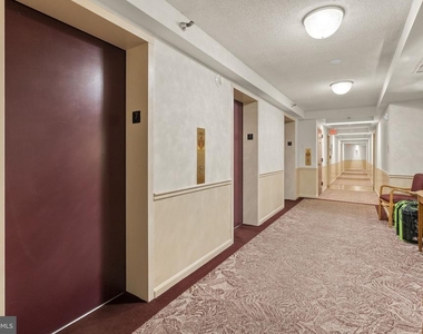 15101 Interlachen Drive - Photo Thumbnail 2