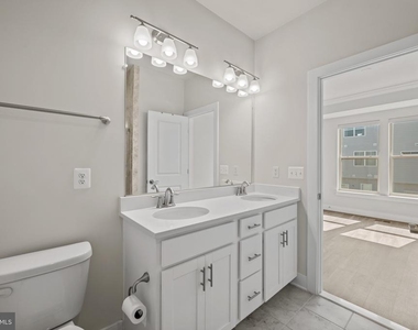 148 Stowe Drive - Photo Thumbnail 25