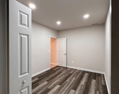9867 Selkie Lane - Photo Thumbnail 23