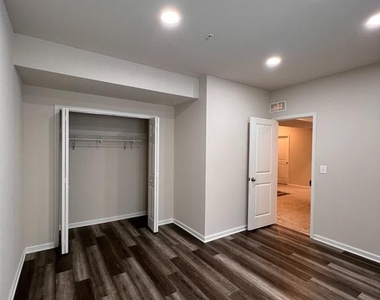 9867 Selkie Lane - Photo Thumbnail 19