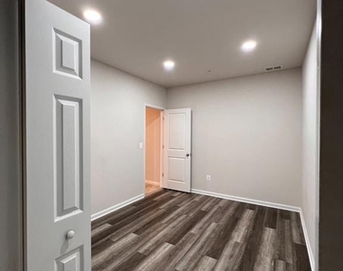 9867 Selkie Lane - Photo Thumbnail 18