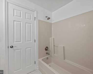 1520 Dorchester Avenue - Photo Thumbnail 24