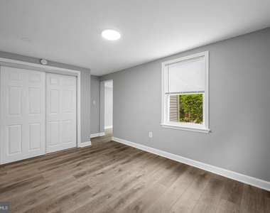 1520 Dorchester Avenue - Photo Thumbnail 16