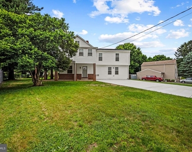 1520 Dorchester Avenue - Photo Thumbnail 1