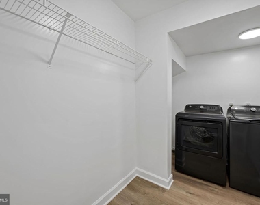 1520 Dorchester Avenue - Photo Thumbnail 33