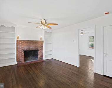 423 Ingleside Avenue - Photo Thumbnail 2
