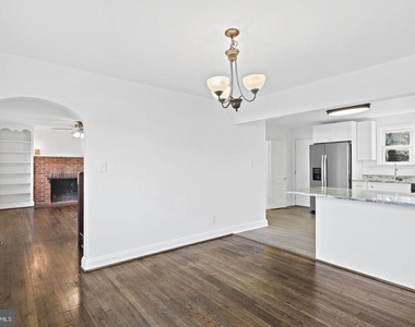423 Ingleside Avenue - Photo Thumbnail 4