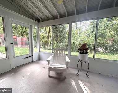 428 Montemar Avenue - Photo Thumbnail 9