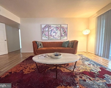 428 Montemar Avenue - Photo Thumbnail 1