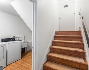 428 Montemar Avenue - Photo Thumbnail 18