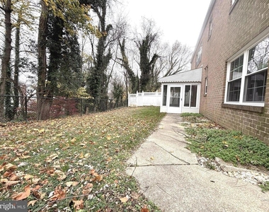 428 Montemar Avenue - Photo Thumbnail 19