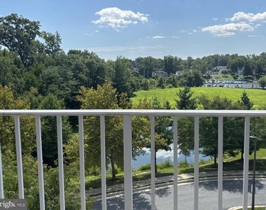 594 Hopkins Landing Drive - Photo Thumbnail 2