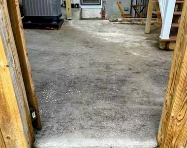 1529 N Bond Street - Photo Thumbnail 48