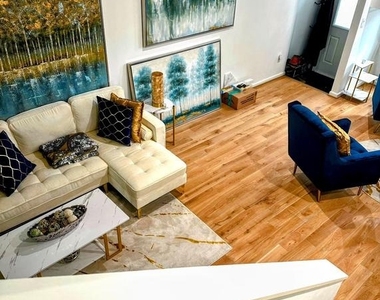 1529 N Bond Street - Photo Thumbnail 64