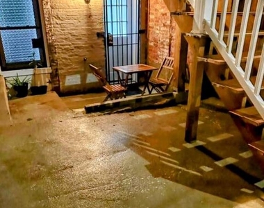 1529 N Bond Street - Photo Thumbnail 40