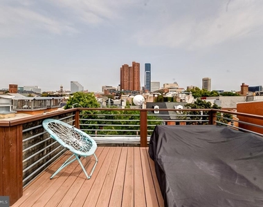 13 E Henrietta Street - Photo Thumbnail 31