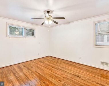 5720 Rockspring Road - Photo Thumbnail 30