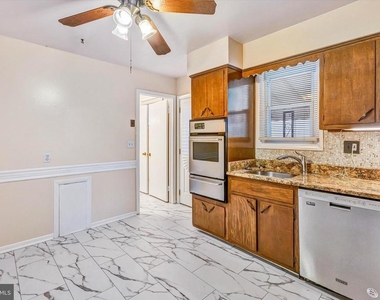 5720 Rockspring Road - Photo Thumbnail 28