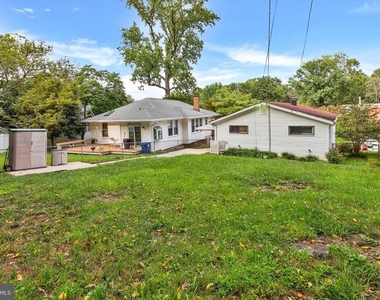 5720 Rockspring Road - Photo Thumbnail 19