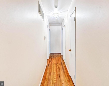 5720 Rockspring Road - Photo Thumbnail 6
