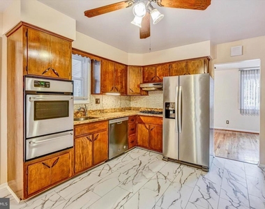 5720 Rockspring Road - Photo Thumbnail 27