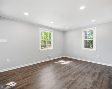 176 Carroll Road - Photo Thumbnail 4