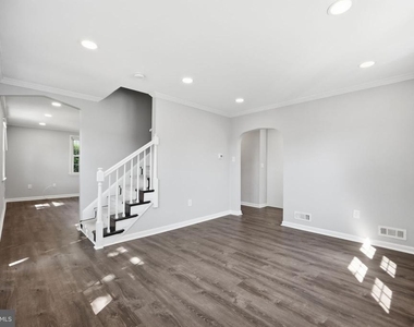 176 Carroll Road - Photo Thumbnail 6