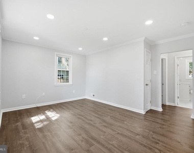 176 Carroll Road - Photo Thumbnail 5