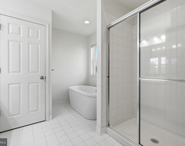 7906 Sibley Way - Photo Thumbnail 35