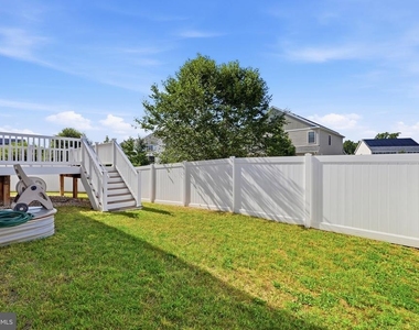 7906 Sibley Way - Photo Thumbnail 51