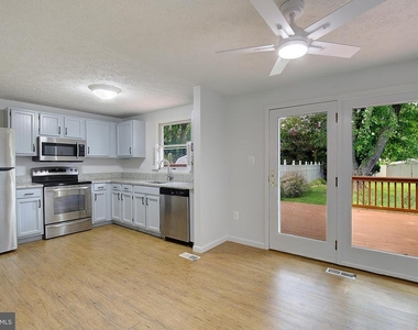 1623 Secretariat Drive - Photo Thumbnail 9