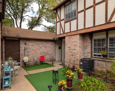 7406 Shadow Hill Dr - Photo Thumbnail 1