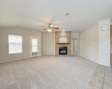 601 Timothy John Dr - Photo Thumbnail 14
