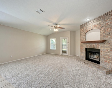 601 Timothy John Dr - Photo Thumbnail 17