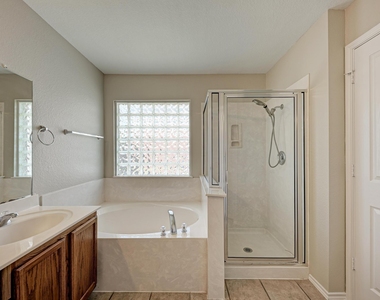 601 Timothy John Dr - Photo Thumbnail 20