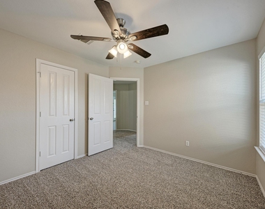 601 Timothy John Dr - Photo Thumbnail 22