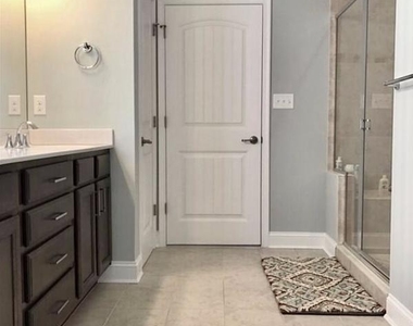 16285 Rockport Drive - Photo Thumbnail 11