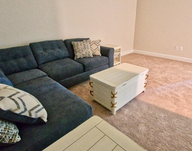 17671 Madaket Way - Photo Thumbnail 8